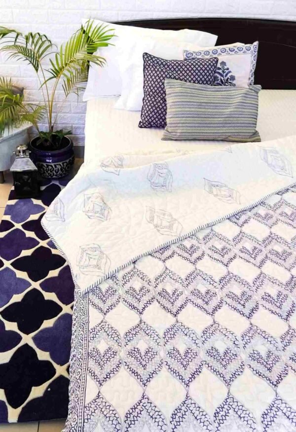 blue double bed quilt cotton